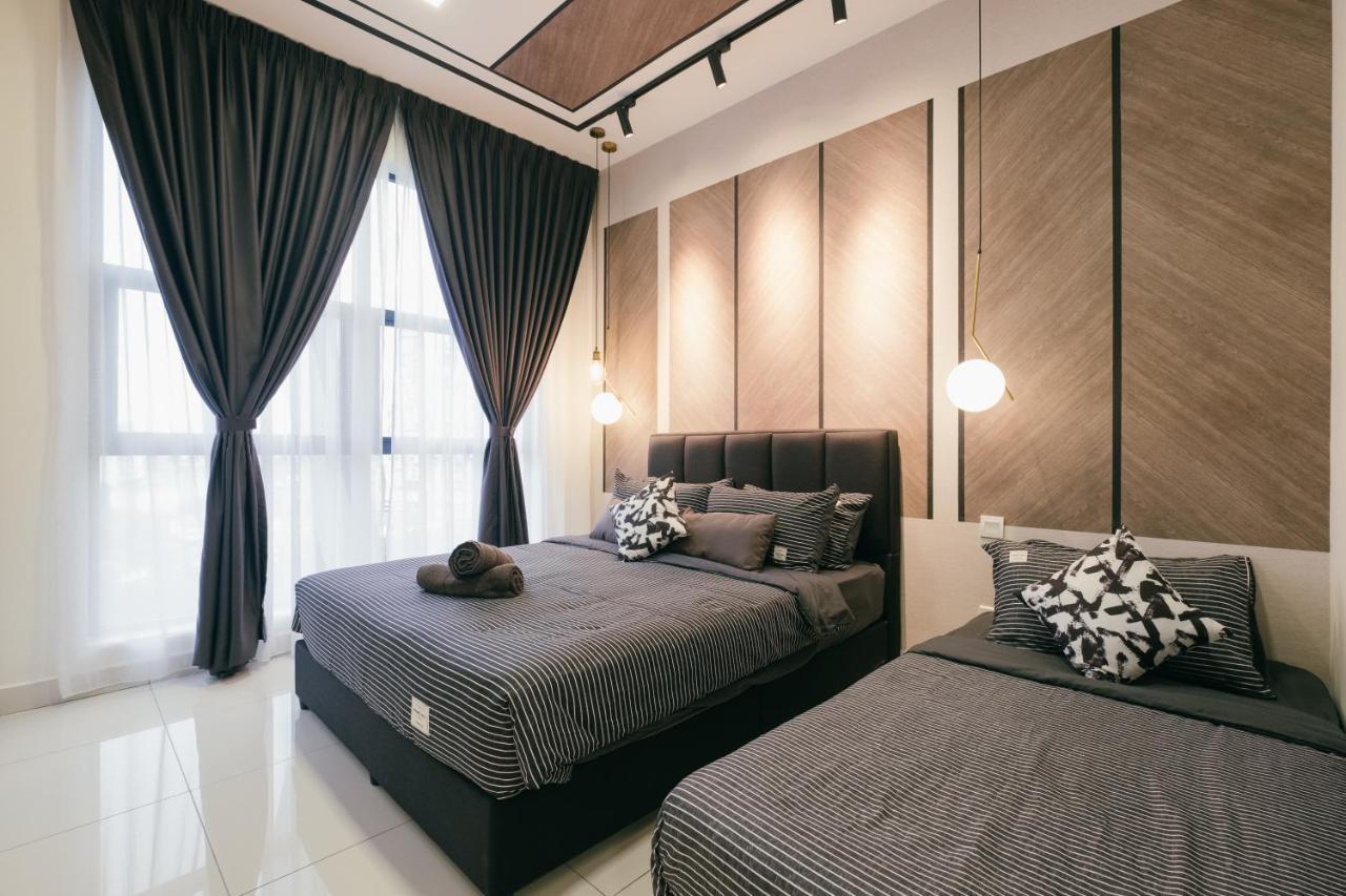 דירות קואלה לומפור Arte Mont Kiara 3Pax Jacuzzi Pool Gym Near Mitec Matrade מראה חיצוני תמונה
